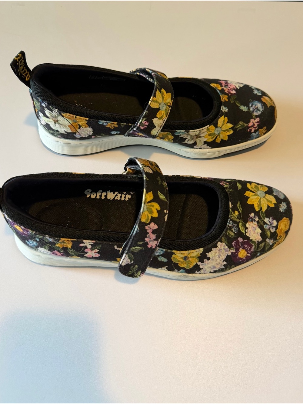 Dr. Martens Black Floral Mary Jane shoes - Picture 4 of 6